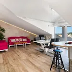 Apartment In Hvar With Wifi *