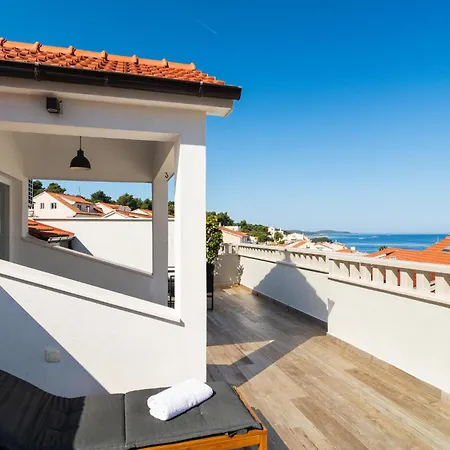 2 Bedroom Lovely In Hvar * Hvar Town